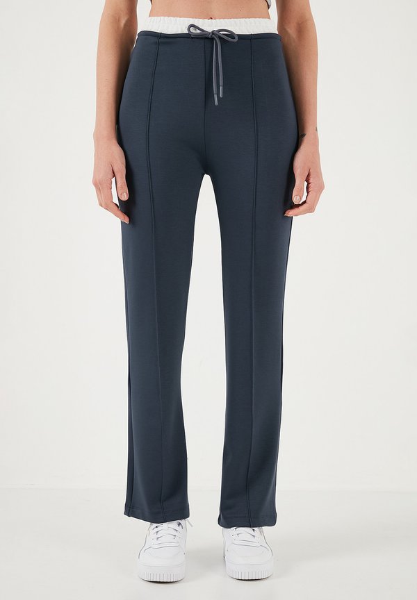 SLIM FIT - Jogginghose - smoked