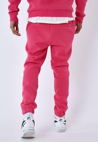 Project X Paris BASIC FULL LOGO - Pantalones deportivos - fuchsia