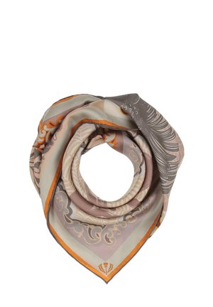 Zijden sjaal met ingewikkelde bloemmotieven in gedempte beige, grijs en oranje kleuren. Bevat een randontwerp en heeft een gevouwen driehoekige vorm.
