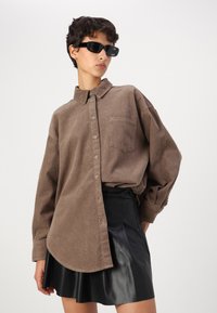 ONLY ONLAIME MOXI LONG SHIRT  - Bluza z gumbi - fossil