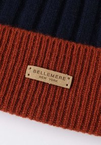 Non selezionato, dark blue