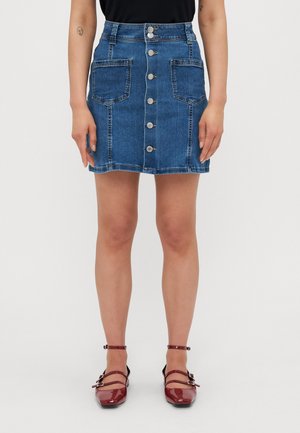 VMPETRA SHORT SKIRT  - Denim skirt - medium blue denim