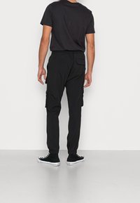 Brave Soul Cargobyxor - black