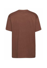 Thumbnail Image 5