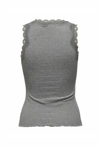 Grå ærmeløs top med bølget blondekant langs udskæringen og armhulerne, lavet af blødt, strækbart stof med en tætsiddende silhuet.