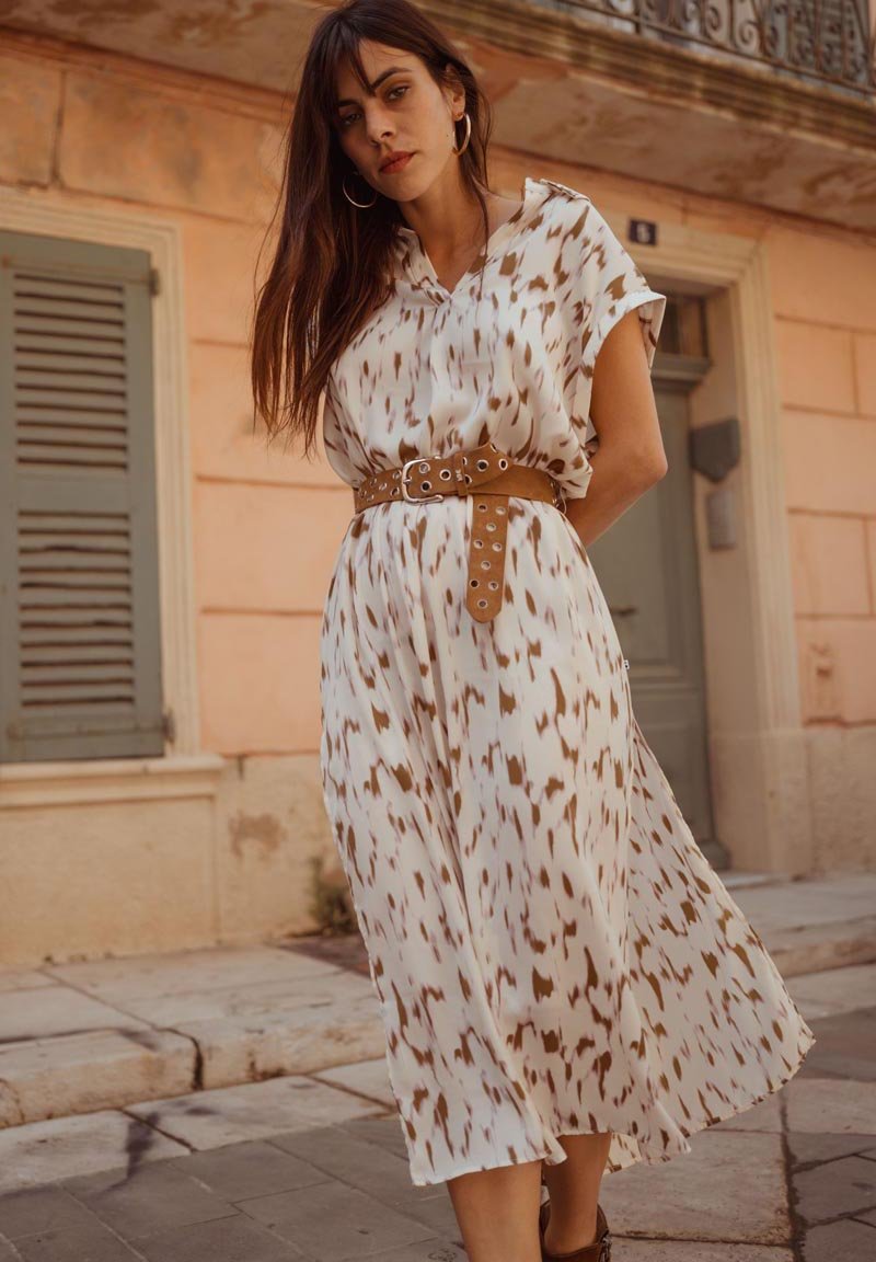 Le Temps Des Cerises SAHARA Robe de jour ice cream/beige ZALANDO