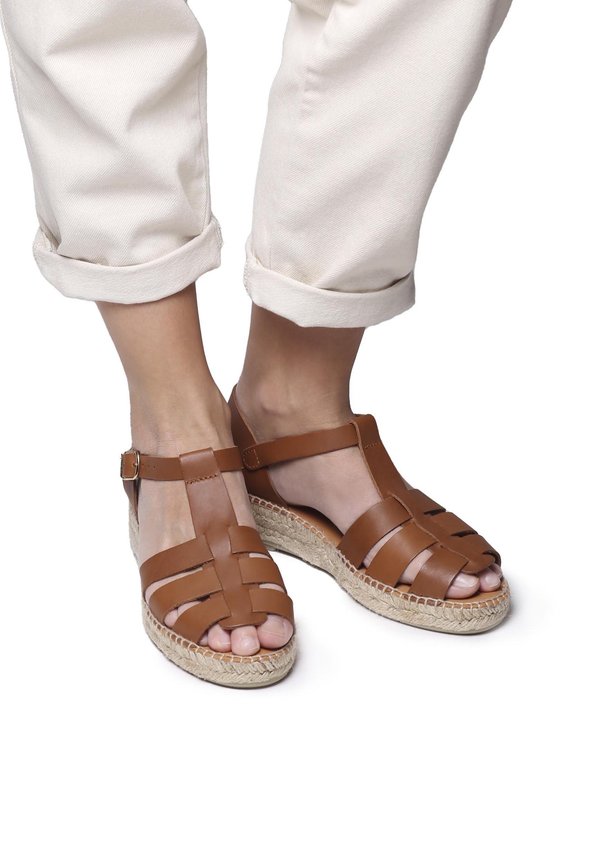 EMMA - Keilsandalette - nougat