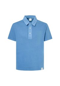 Svetle modré polo tričko vyrobené z bavlny. Má límeček, krátké rukávy, zapínání na třetí knoflíky a malou značkovou etiketu na lemu.