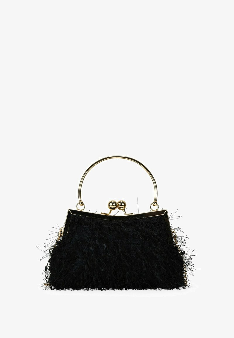 Bolso de mano negro con detalles de flecos texturizados, marco y asa de metal en tono dorado, y cierre de broche con dos acentos redondos en la parte superior.