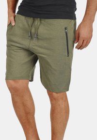 Solid SDTARAS - Shorts - green melange