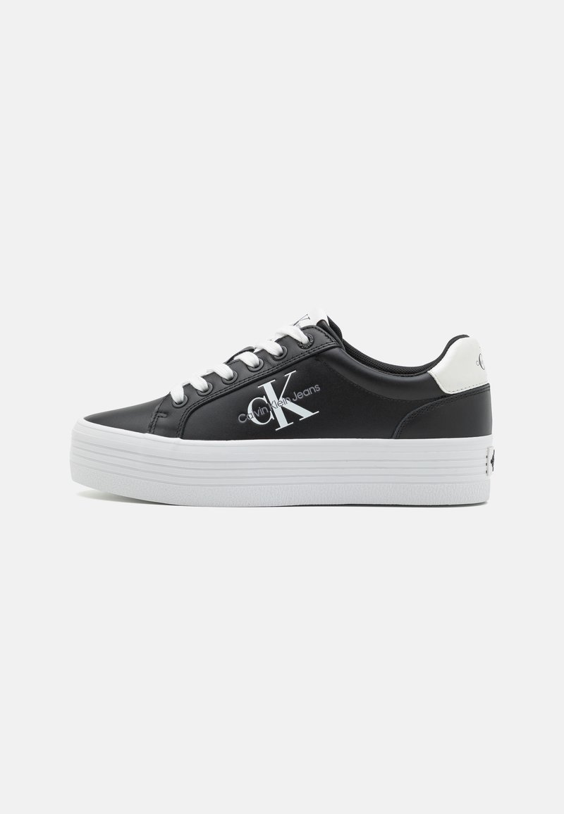 Calvin Klein Jeans FLATFORM LACEUP - Sneakers basse - black/bright white