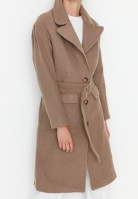 Trendyol Cappotto classico - beige