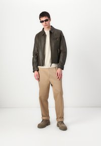 Blauer HUMES - Nahkatakki - bark brown