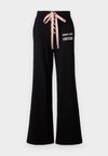 FRONT LACED PATCH  - Tepláky - black