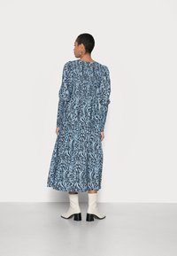 Gestuz MORIANA LONG DRESS - Vestido de dia - glacier laker