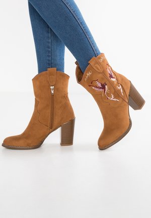 Botines de tacón - cognac