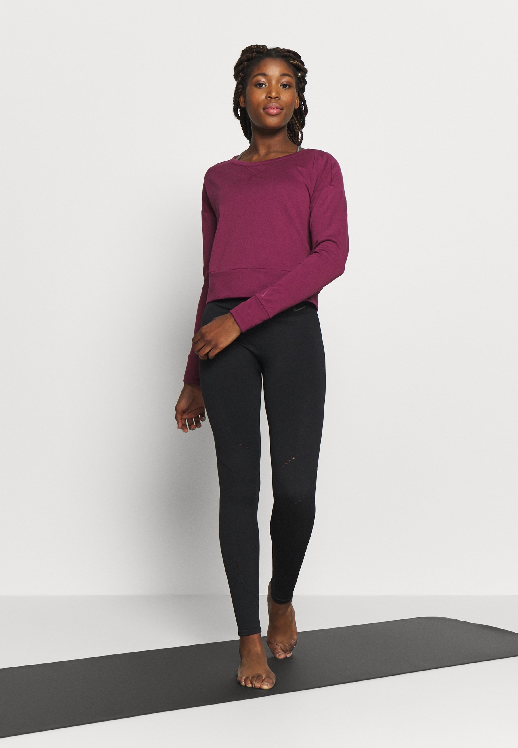 nike performance yoga wrap