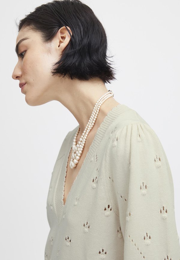 IRGabrielle - Jumper - birch3