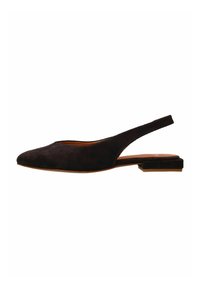 Zwarte suède slingback ballerina met een spitse neus, minimalistisch ontwerp en een lage, rechthoekige hak. Kenmerkt zich door schone stiksels langs de randen.