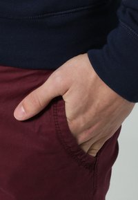 Lacoste Tröja med dragkedja - dark blue