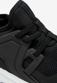 Next Tenisky - black