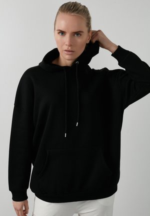 LELA Hoodie - black