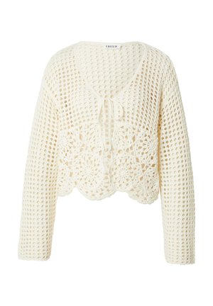Crèmekleurige gehaakte gebreide cardigan met lange mouwen, geschulpte zoom, bloemmotieven aan de onderkant voor en striksluiting bij de V-hals.
