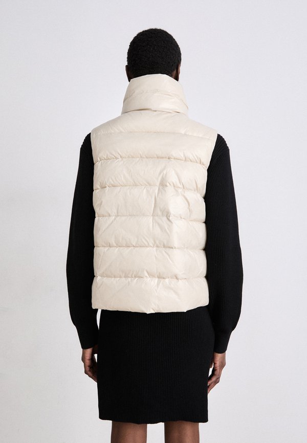 GRIFFIN PUFFER GILET - Waistcoat - silver cloud4