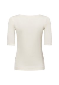 Witte, kortom mouw fitted shirt met een ronde halslijn, van achteren weergegeven op een effen witte achtergrond.