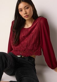 Next REGULAR FIT - Džemper - berry red