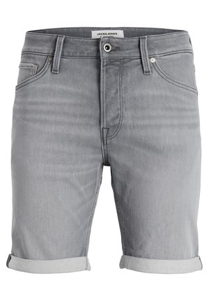 Shorts en denim gris avec revers roulés, cinq poches, fermeture par bouton et fermeture éclair, et une étiquette blanche JACK & JONES sur la ceinture.