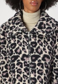 Noisy May NMCUDDLE ZIPPER  - Zimska jakna - beige