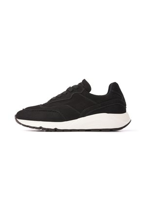 VIA VAI, OWEN JIMMY - Trainers - preto