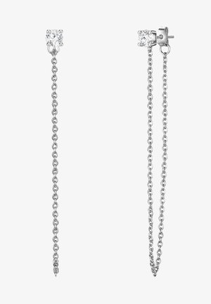 Sølv dinglende øreringe med en rund klar sten for oven og en lang kæde af sammenkoblede sølvcirkler, der skaber et forlængende design.