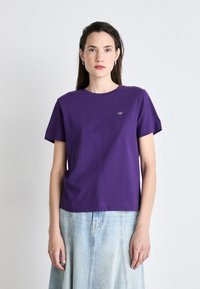 GANT SHIELD - T-shirt basic - pansy purple