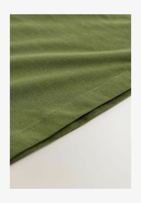 Unausgewählt, dark khaki green