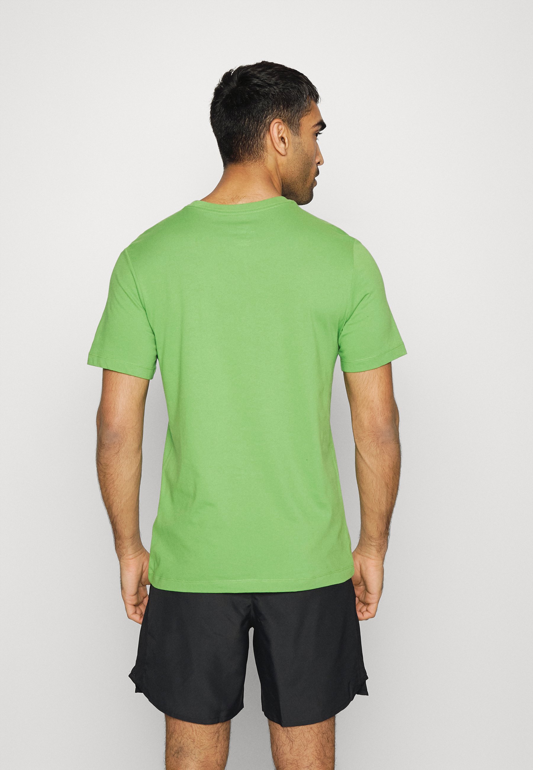 Nike Performance TEE RUN DIVISION 