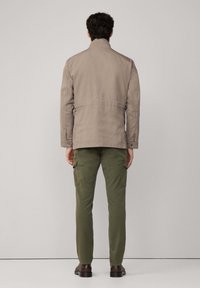 Hackett London VELOSPEED - Veste mi-saison - putty beige