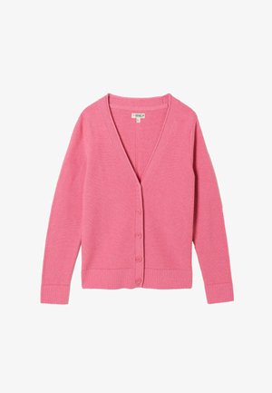 Vaaleanpunainen pitkähihainen V-kaula-aukkoinen neuletakki, jossa on resorireunaiset hihansuut ja helma, neljä etunappia ja pieni kangasmerkki pääntiessä.