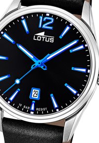 Lotus Montre - silberfarben