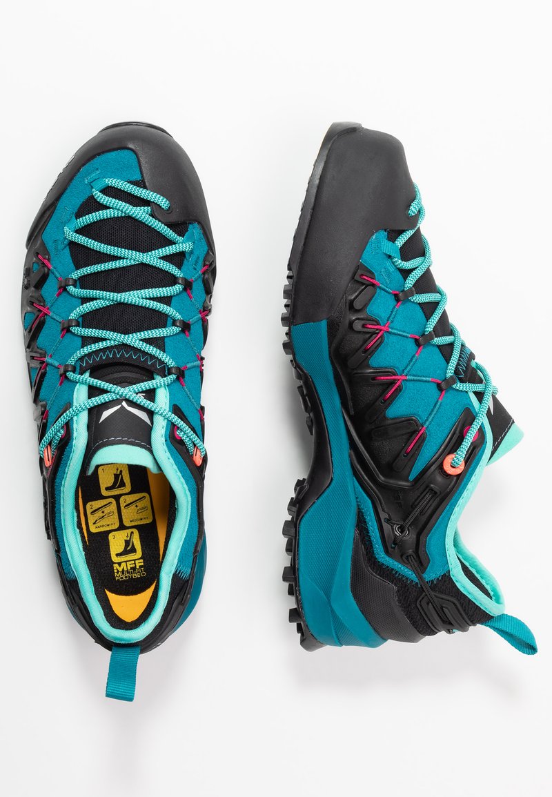 Salewa Wildfire Edge Hiking Shoes Malta Vivacious Blue Zalando De