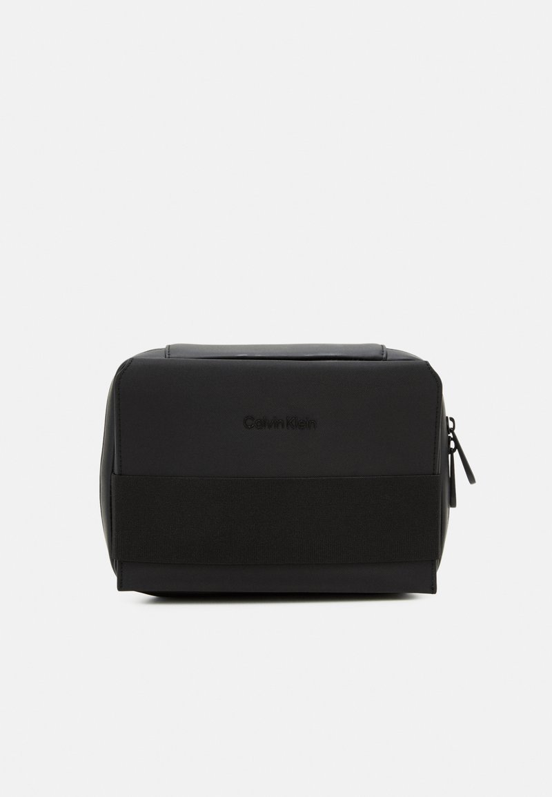 Calvin Klein TECH MULTI FUNCTION ORGANIZER UNISEX Wash bag ck black