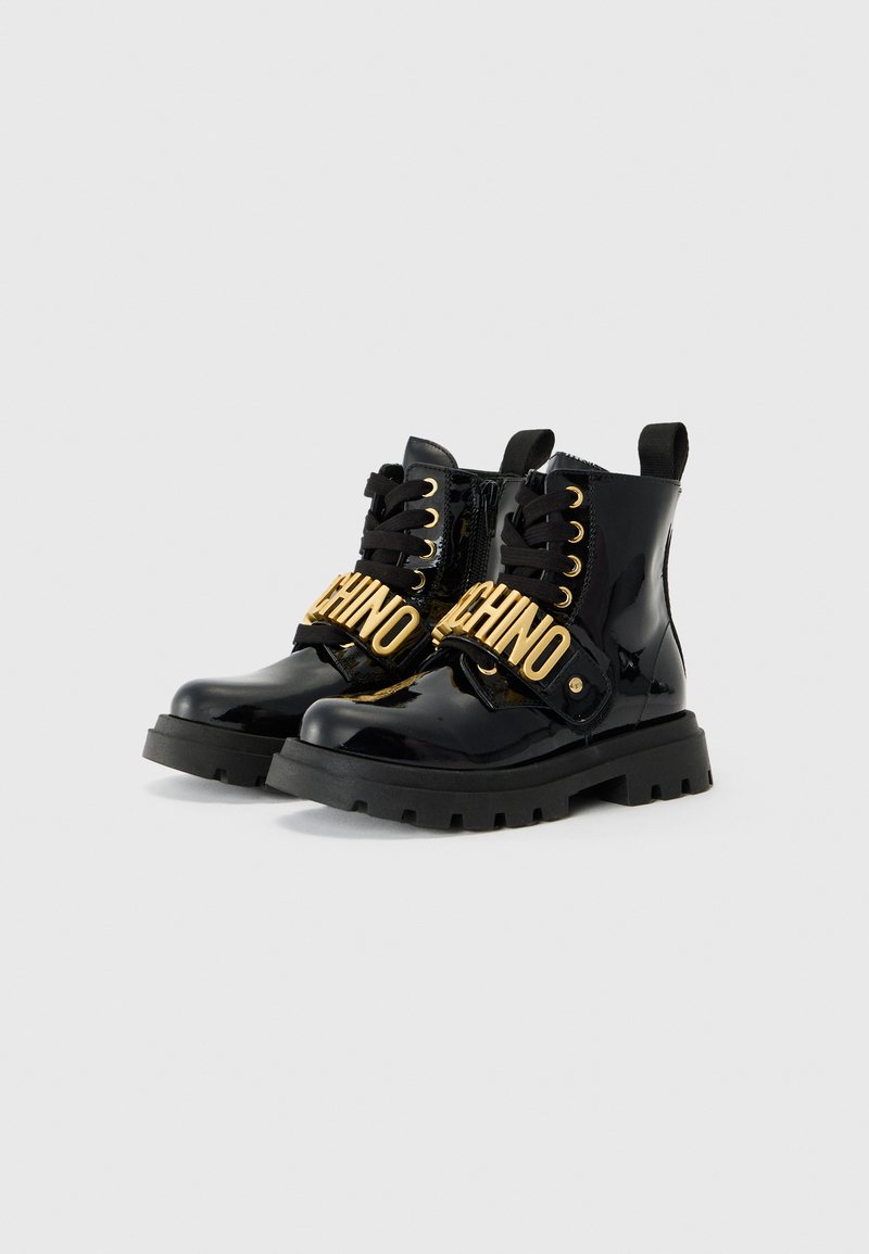 MOSCHINO UNISEX - Lace-up ankle boots - black/gold-coloured  display picture 2
