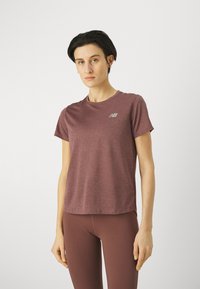 New Balance ATHLETICS - T-shirt desportiva - licorice heather