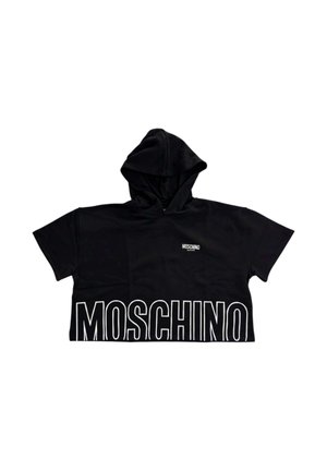 Musta lyhythihainen huppari, jossa iso valkoinen ""MOSCHINO""-teksti alareunassa edessä ja pienempi logo rinnassa.
