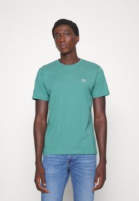 Lee PATCH LOGO TEE - T-shirt básica - monaco