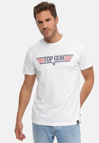 Re:Covered TOPGUN LOGO CORE - Triko s potiskem - white