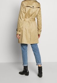 Esprit Collection Trenčkot - beige