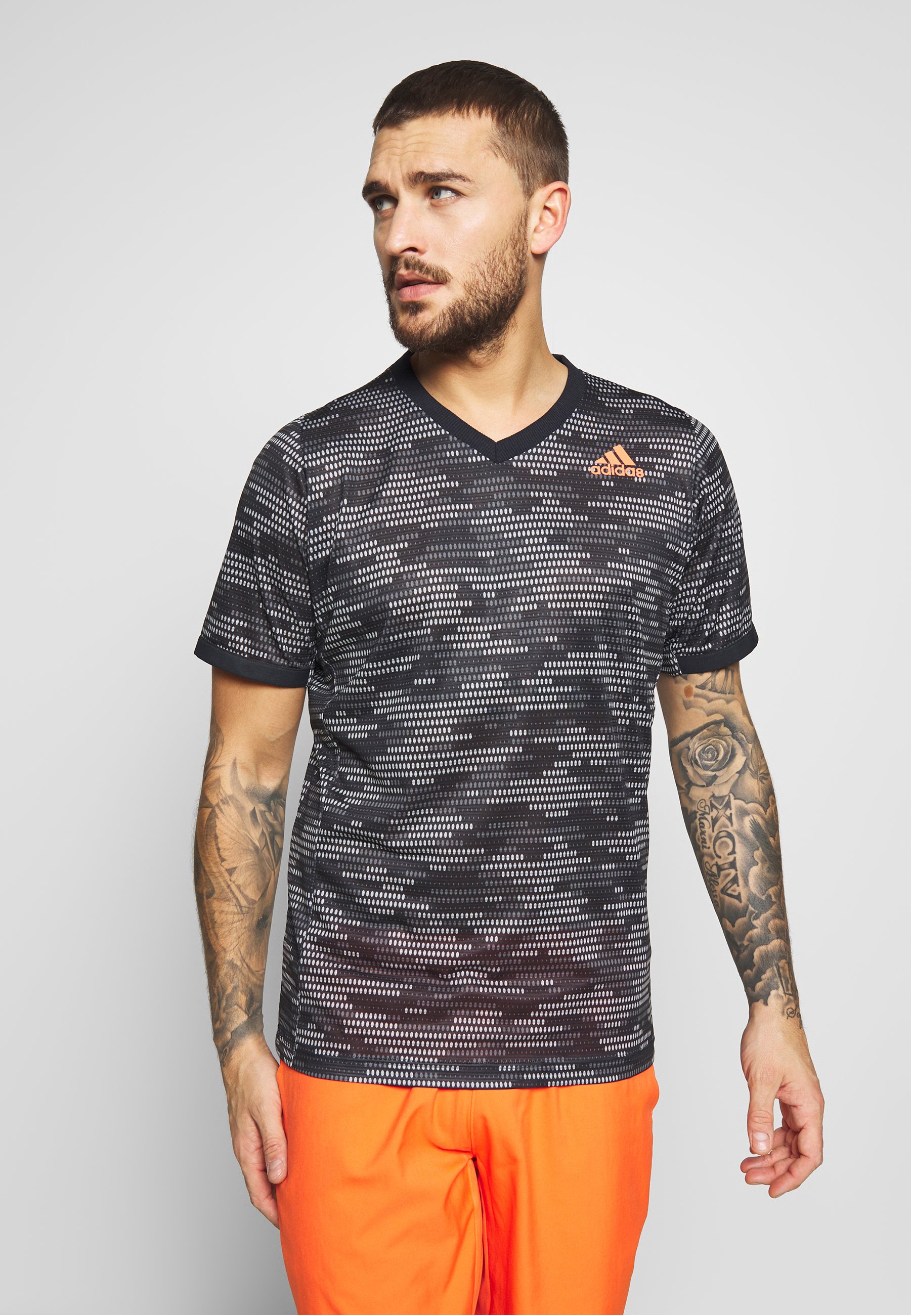 adidas Performance TEE T Shirt print blacktruora adidas Performance T Shirt print blacktruora Zalando.at