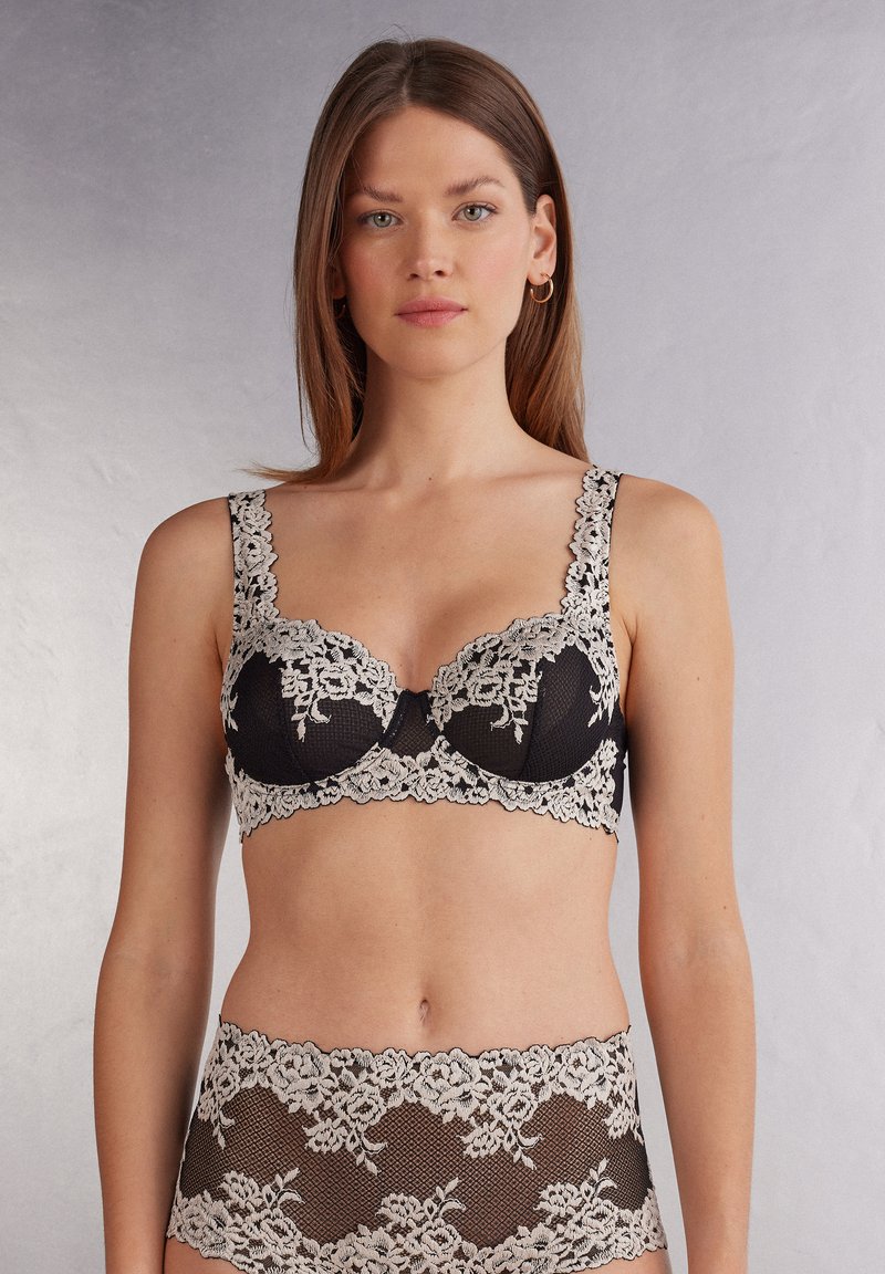 Intimissimi - DANIELA PRETTY FLOWERS - Underwired bra - nero/ivory, Enlarge